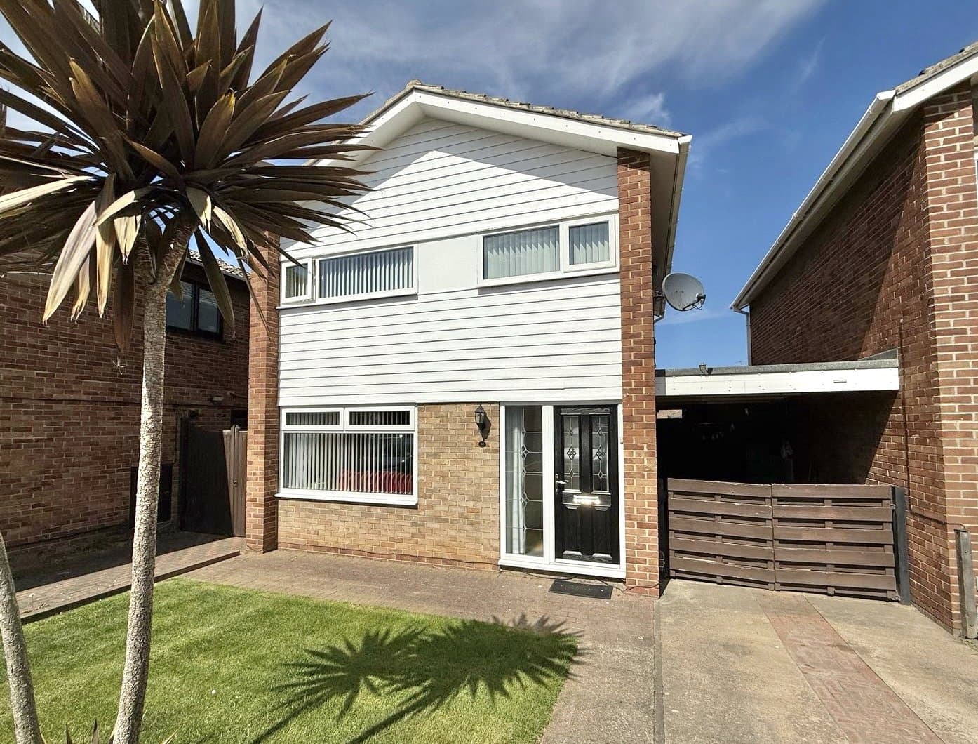 Queensbury Close, Redcar, North Yorkshire, TS10 4QA