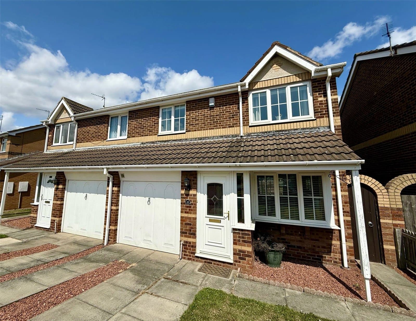 Holyhead Drive, Redcar, North Yorkshire, TS10 2QS