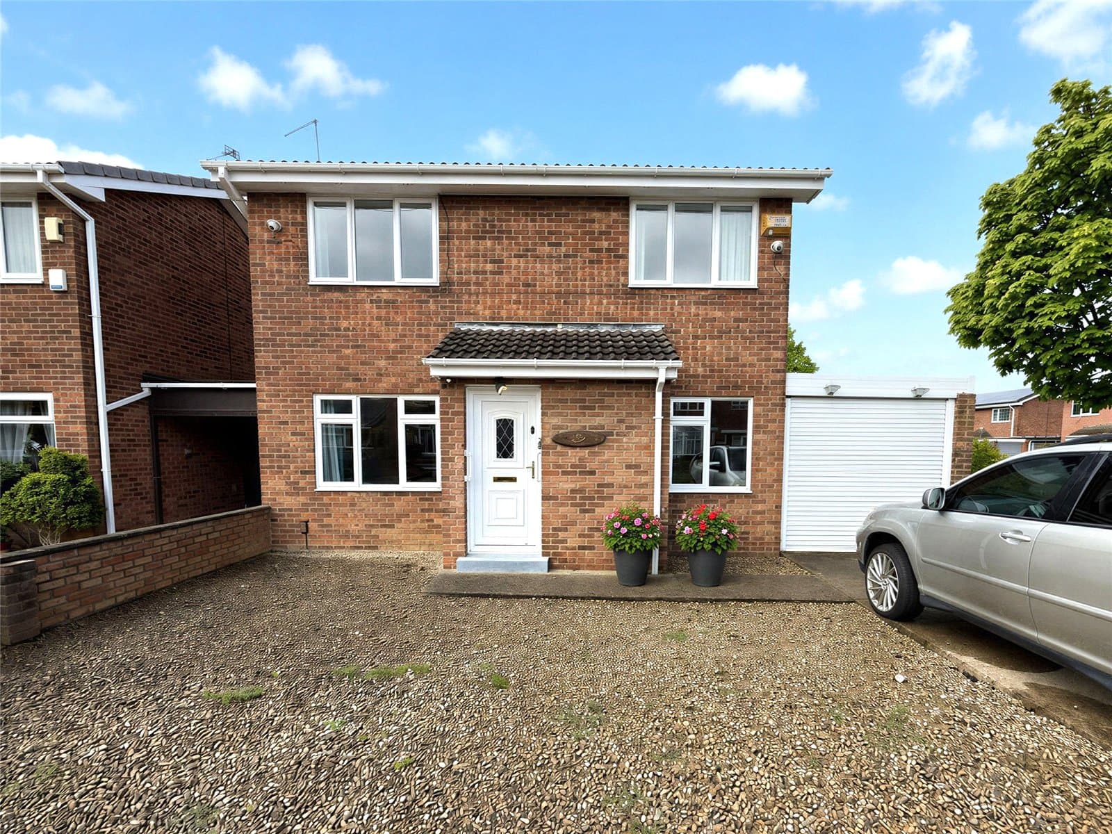 Fulmerton Crescent, Redcar, North Yorkshire, TS10 4NJ